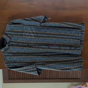 2 Tommy Bahama shorts sleeve button down shirts